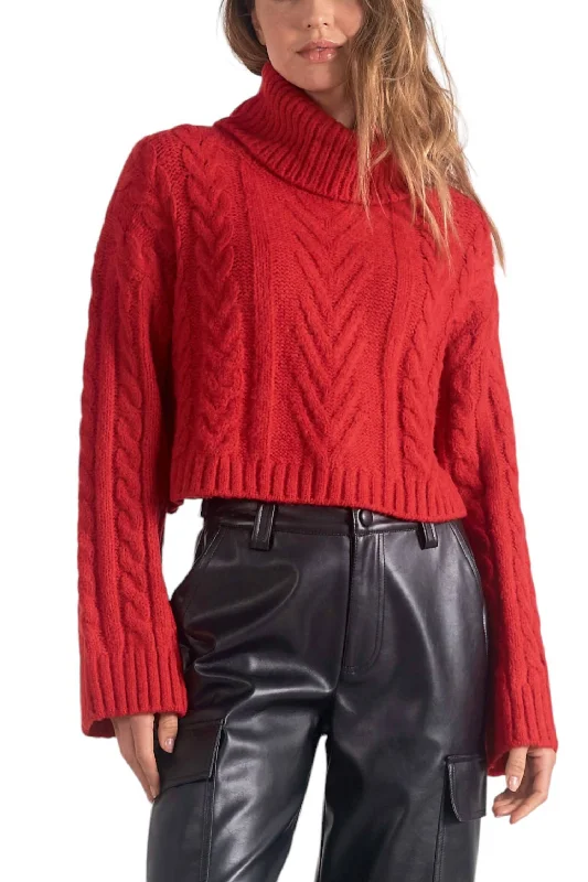 Charming Women's Holiday Apparel Turtleneck Cropped Top In Red