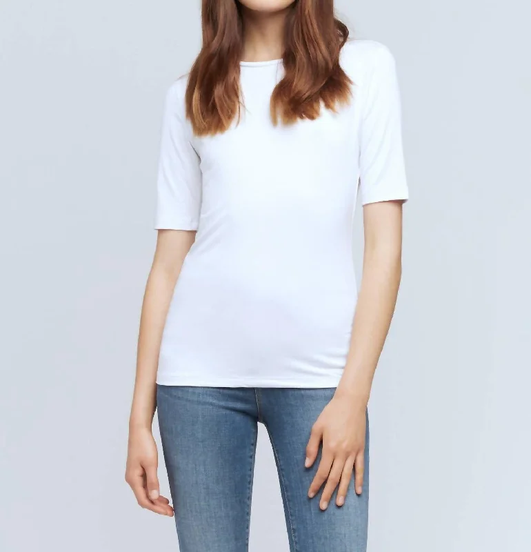 Women's Everyday Garments Casey Tee In White