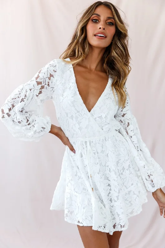 Women's Vintage Clothes Ever After Keyhole Back Lace Dress White