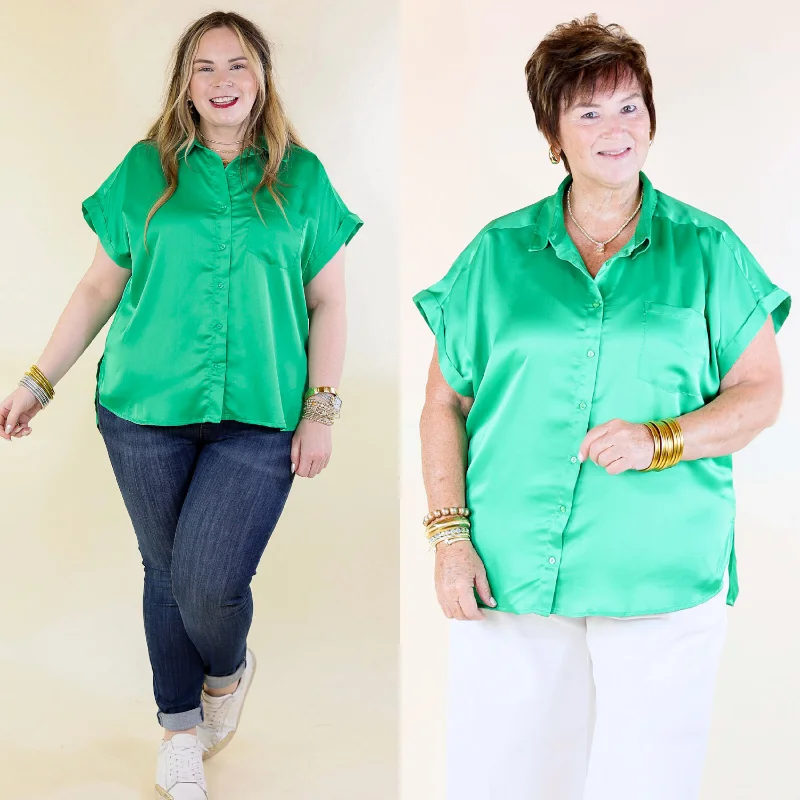 Women's Comfortable Lounge Garments Free To Be Fab Button Up Short Sleeve Top in Green