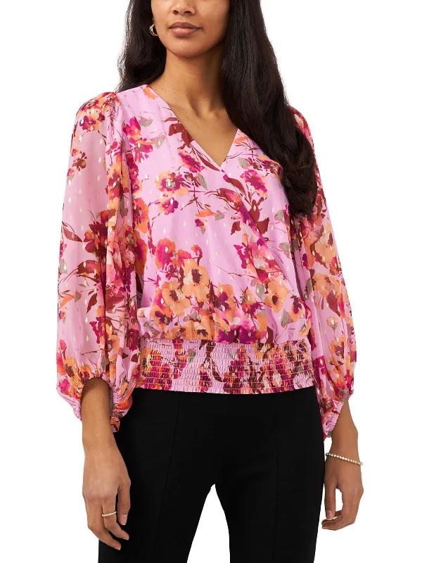 Women's Seasonal Wardrobe Clothing Petites Womens Metallic Floral Print Blouse