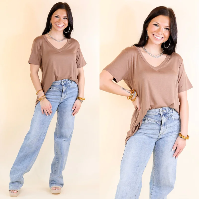 Women's Garments It's That Simple Solid V Neck Tee in Mocha