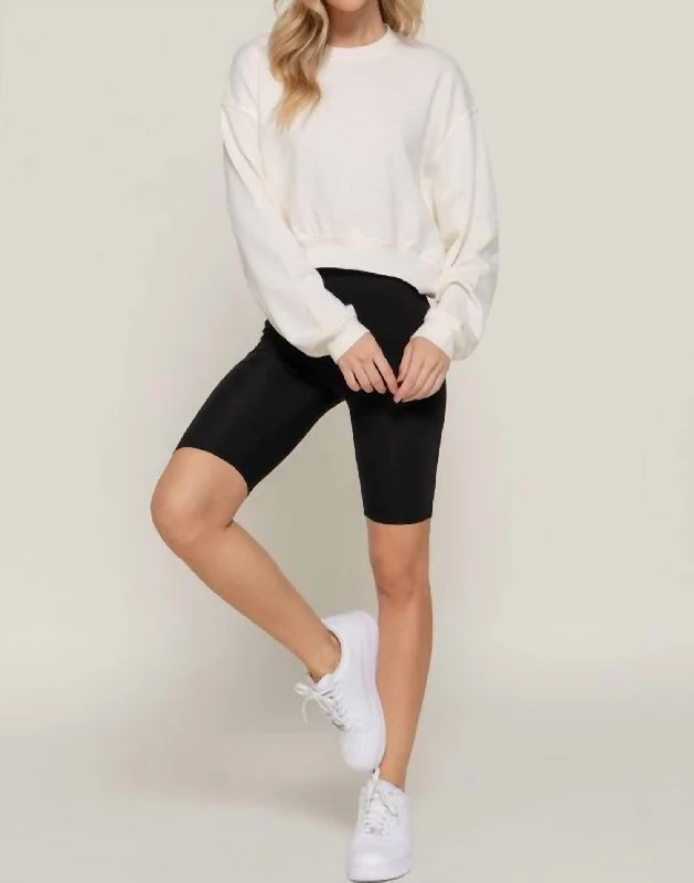 Comfortable Women's Attire Crew Neck Sweatshirt In Ivory