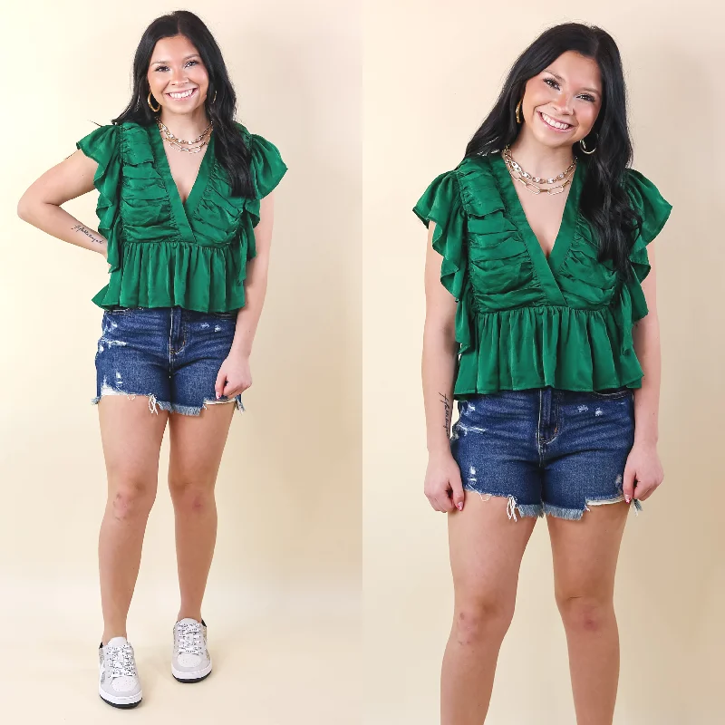 Women's Outerwear Clothing Fresh Take Ruched V Neck Crop Top in Green